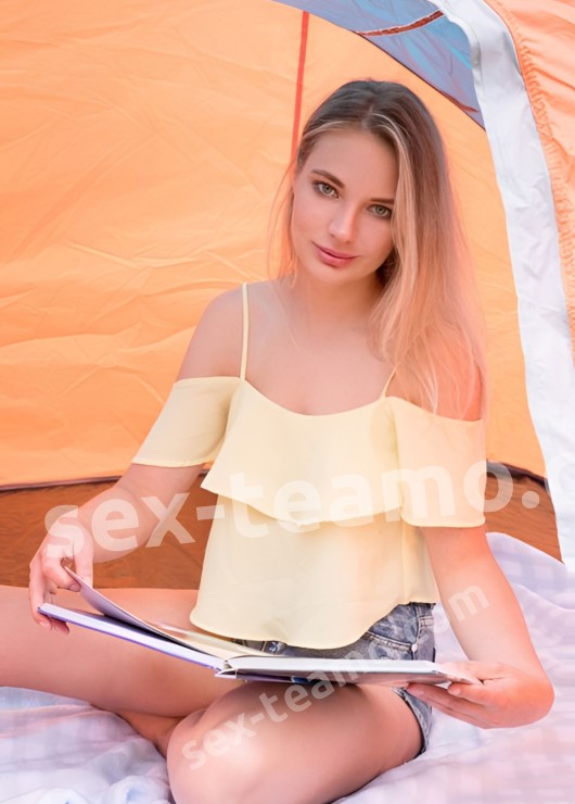 Аня привлекательная девушка из Анивы цена от 3500 руб